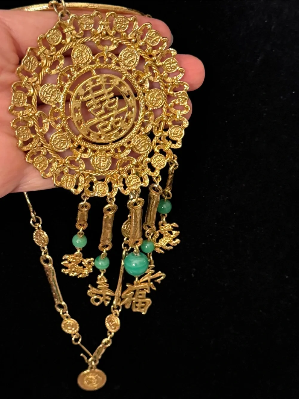 Vintage 1960s Goldette New York Signed Gold Tone Asian Runway Necklace Perfect!